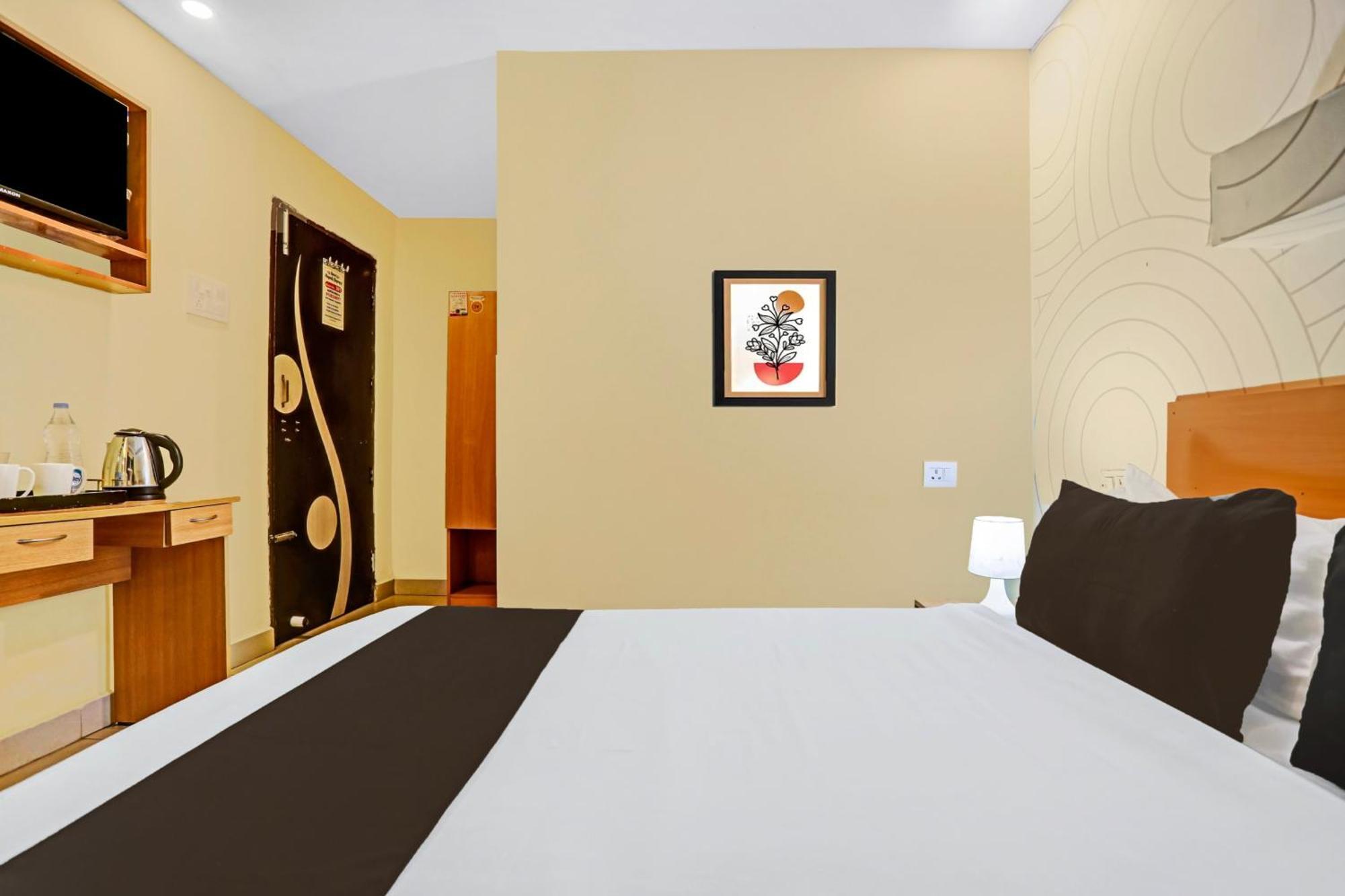 Super Hotel O Phulwarisharif Near Aiims Khagaul ภายนอก รูปภาพ