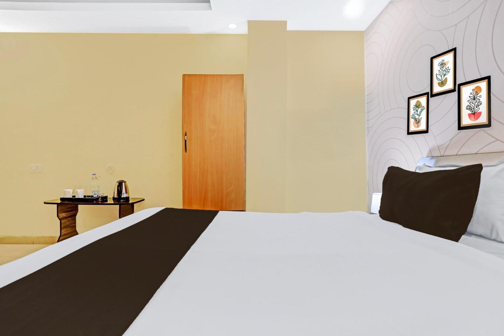 Super Hotel O Phulwarisharif Near Aiims Khagaul ภายนอก รูปภาพ
